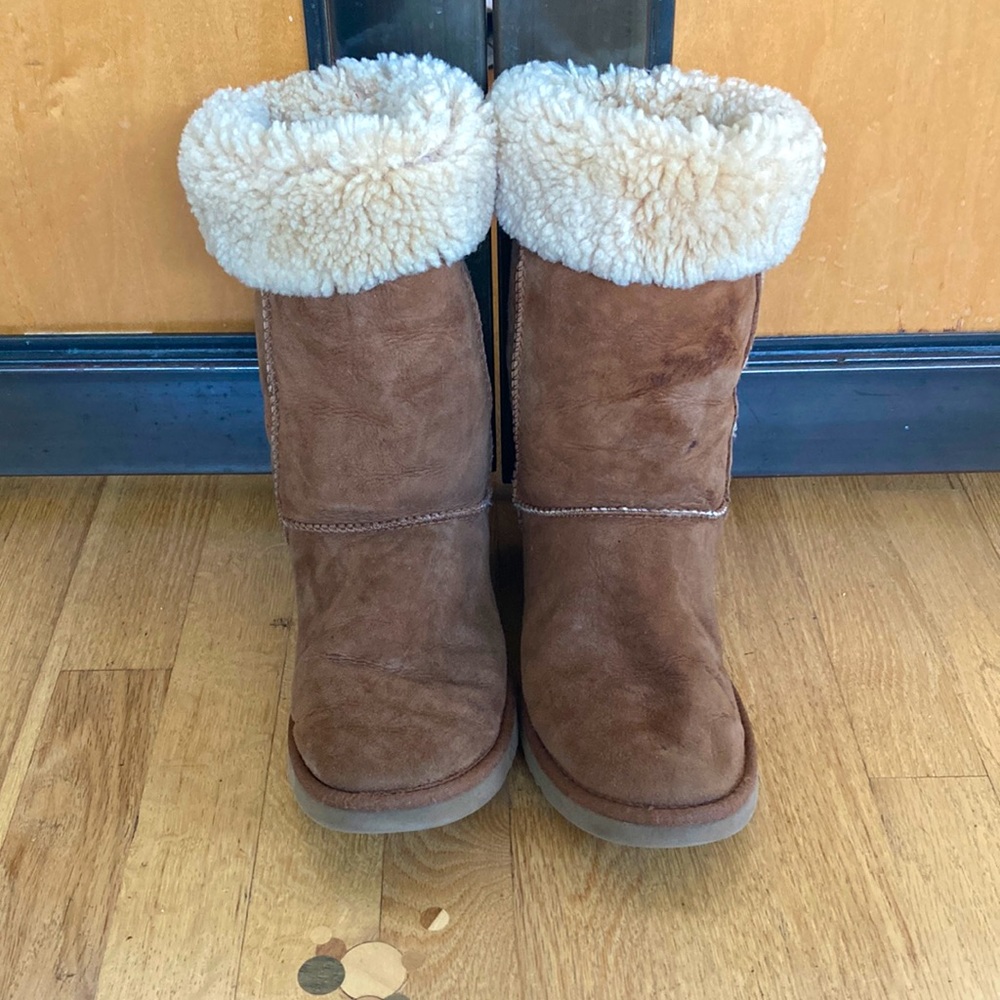 Ugg classic boots